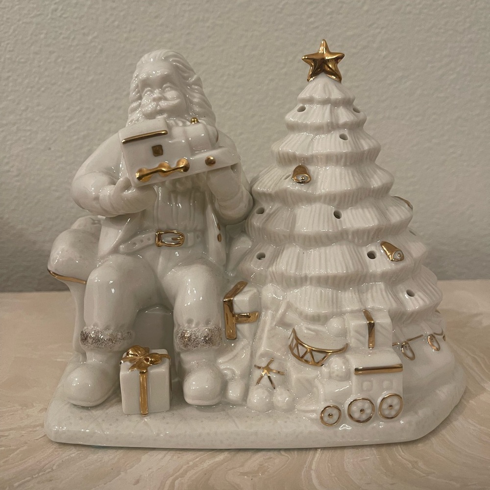 Mikasa Santa with Tree Candleholder